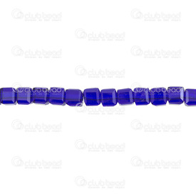 1102-3782-03 - Bille de Verre Pressé Cube 4mm Bleu Royal 100pcs 1102-3782-03,Billes,Verre,Cubes,Bille,Verre,Glass Pressed,4mm,Cube,Cube,Bleu Royal,Chine,100pcs,montreal, quebec, canada, beads, wholesale