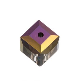 *5601-8MM-001HEL - Swarovski Bead Cube 5601 8MM Crystal Heliotrope 001 HEL 12pcs Austria *5601-8MM-001HEL,1120-11120,Swarovski,Bead,Glass,Imitation Glass Stone,8MM,Square,Cube,5601,Colorless,Crystal,Heliotrope,001,HEL,montreal, quebec, canada, beads, wholesale