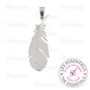 PRIX NET Pendentif Acier Inoxydable 304 Avec Bélière Plume Naturel Thème: Animaux 5pcs E-1720-2009-SL